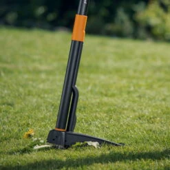 Fiskars Xact Unkrautstecher, Schwarz/orange, Länge 100 Cm 17 Fiskars Xact Unkrautstecher, Schwarz/orange, Länge 100 Cm -Günstiges Gartenambiente Geschäft 0920100957 Xact Unkrautstecher 7 105475