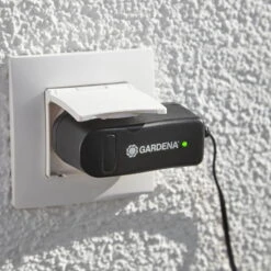 Gardena Urlaubsbewässerung City-Gardening, Bis Zu 36 Töpfe, Transformator, Zeitschaltuhr -Günstiges Gartenambiente Geschäft 0930100238 city Gardening Urlaubsbewaesserung fuer bis zu 36 Topfpflanzen 4 61507