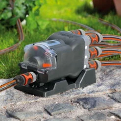 Wasserverteiler, Gardena, Bis 6 Anschlussgeräte, Für Bewässerungscomputer -Günstiges Gartenambiente Geschäft 0930101138 Wasserverteiler automatic 7 61556