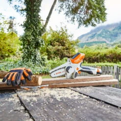Stihl Akku-Gehölzschneider GTA 26 Set AS 2 + AL 1, Inkl. Akku Und Ladegerät -Günstiges Gartenambiente Geschäft 2920300264 GTA 26 Set AS2 AL1 Akku Gehoelzschneider Akku und Ladegeraet 3 95928