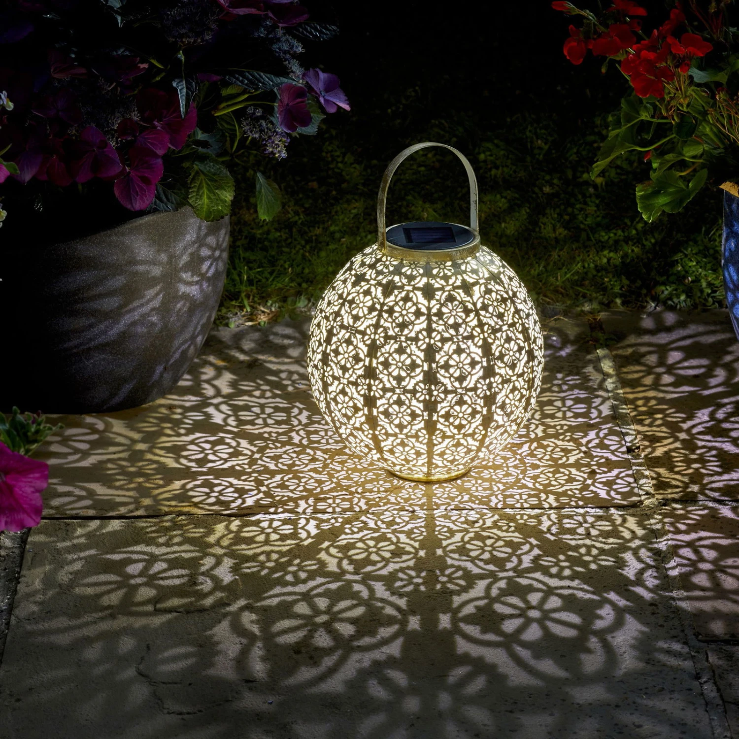 Solarlaterne Damast, Creme, 23,5 X 22,5 Cm 1 Solarlaterne Damast, Creme, 23,5 X 22,5 Cm