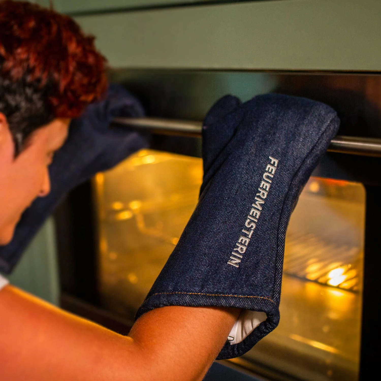 Ofenhandschuh Jeansfauster, 1 Paar 2 Ofenhandschuh Jeansfauster, 1 Paar – Bild 2