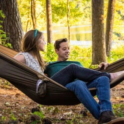 LA SIESTA Doppel-Reisenhängematte Colibri 3.0, Canyon, Bis 180 Kg, Reißfest, Leicht -Günstiges Gartenambiente Geschäft 3940200287 Doppel Reisehaengematte Colibri 3 0 Canyon Nylon Stoff 9 61160