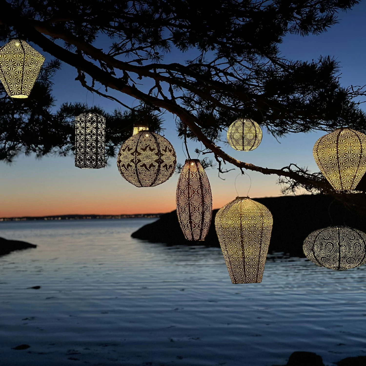 Solarlaterne 'Bulb 16 Occult', Gold, Ø 16 X 20 Cm 9 Solarlaterne 'Bulb 16 Occult', Gold, Ø 16 X 20 Cm – Bild 9